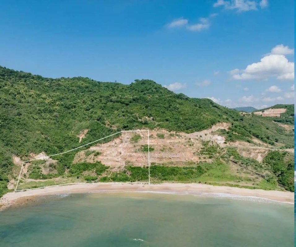 3 Ocean-View Lots with Direct Beach Access – Areguling, Lombok photo 3