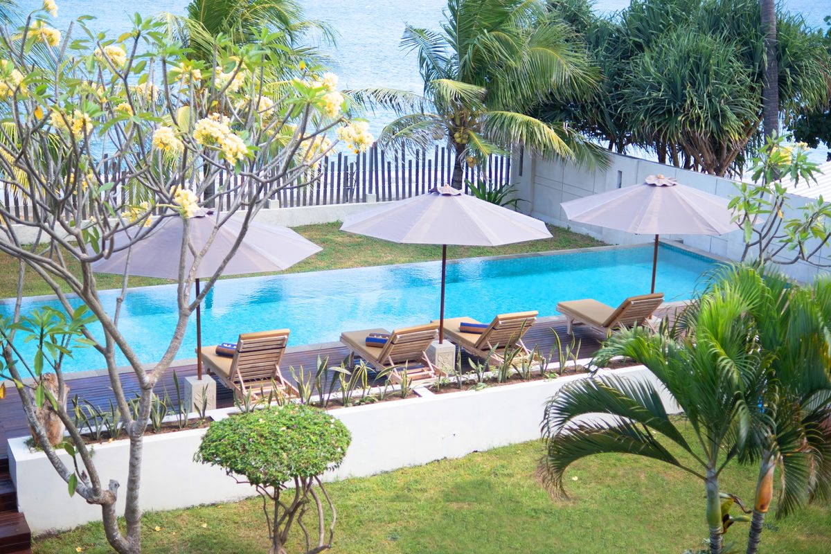 Beachfront Luxury & Investment – SALE photo 2