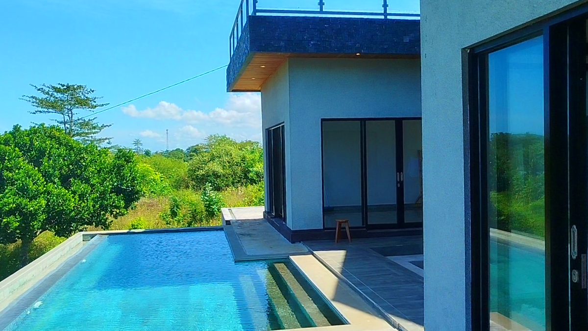 Bumbang Villa 4BR – Kuta 🏡✨