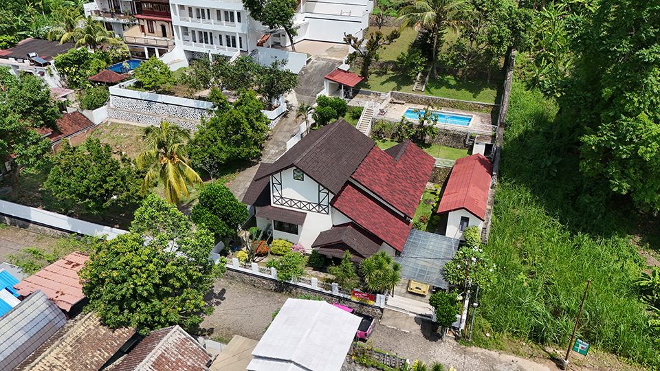 Pool Villa in Green Valley, Senggigi with Expansion Potential photo 4