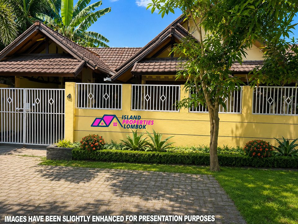 Renovator or Redevelopment – Green Valley, Senggigi